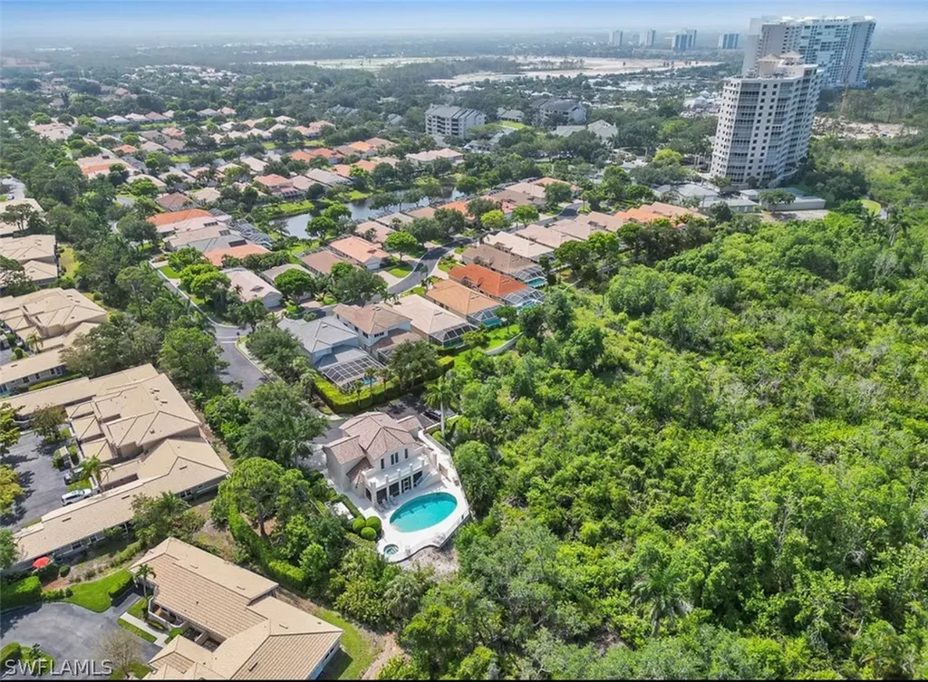 413 Chartwell Place Naples FL 34110