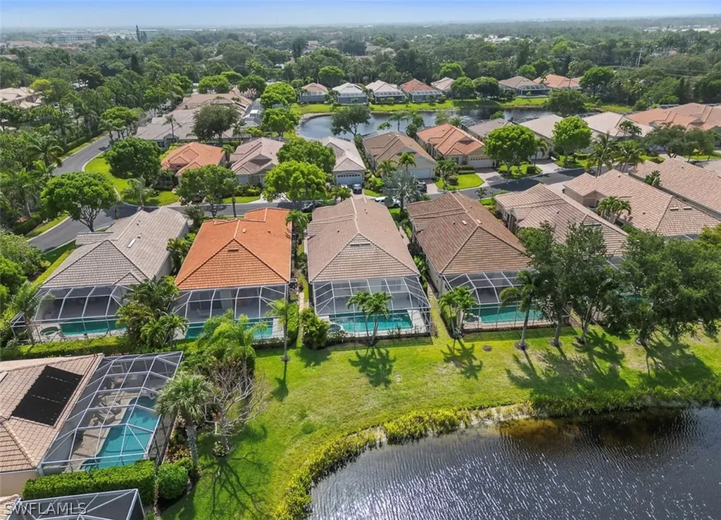 413 Chartwell Place Naples FL 34110