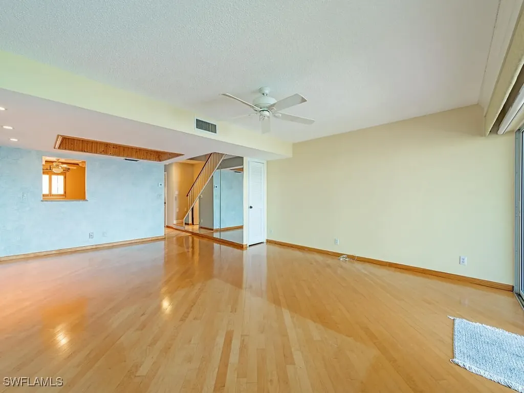 800 River Point Drive Naples FL 34102