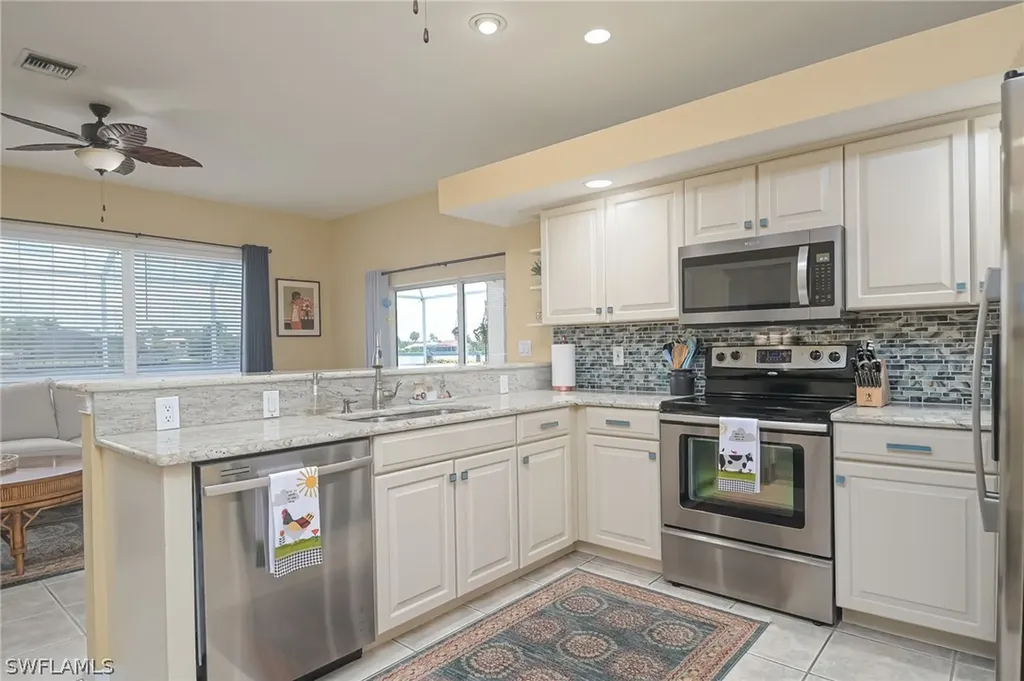 1931 SE 19th Lane Cape Coral FL 33990