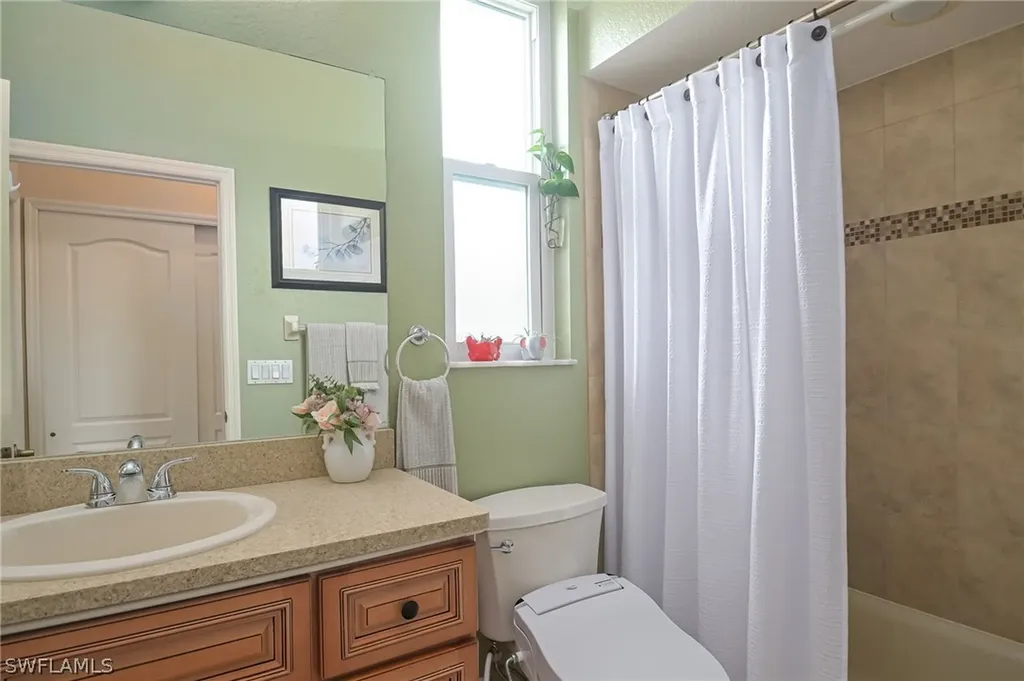 1931 SE 19th Lane Cape Coral FL 33990