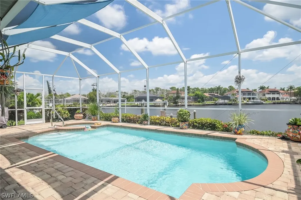 1931 SE 19th Lane Cape Coral FL 33990