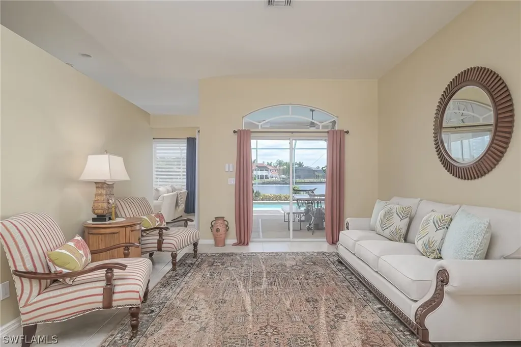 1931 SE 19th Lane Cape Coral FL 33990