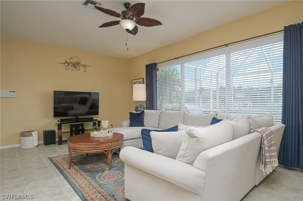 1931 SE 19th Lane Cape Coral FL 33990
