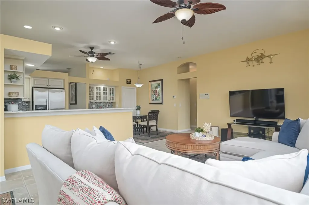 1931 SE 19th Lane Cape Coral FL 33990
