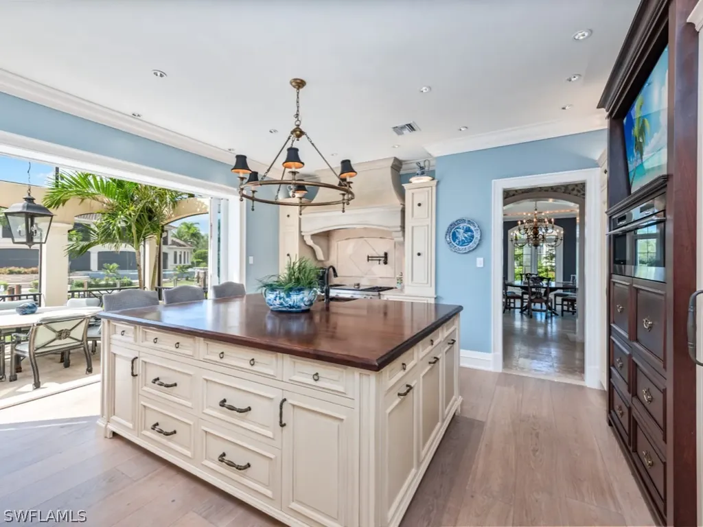 1515 Gulfstar Drive S Naples FL 34112