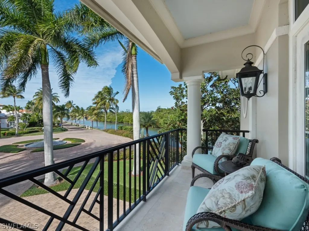 1515 Gulfstar Drive S Naples FL 34112