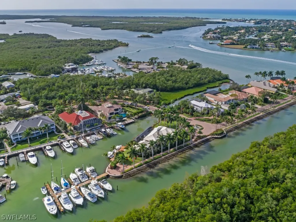 1515 Gulfstar Drive S Naples FL 34112