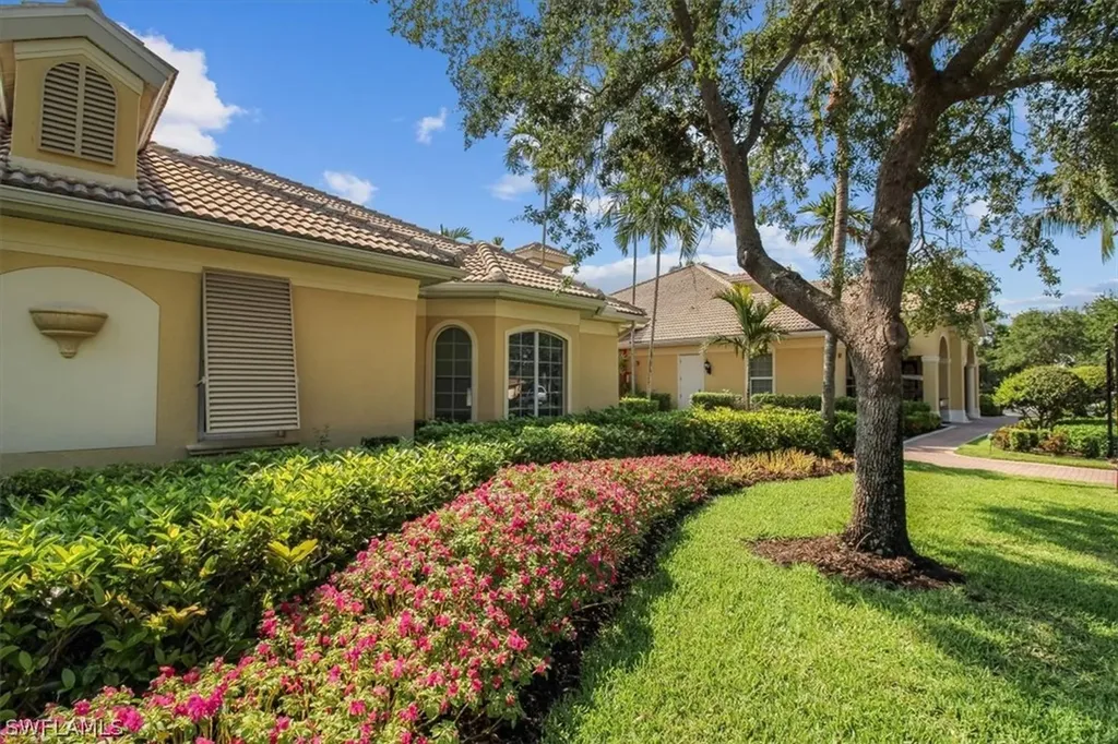 15476 Cortona Way Naples FL 34120