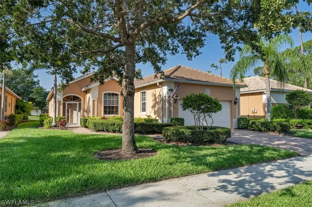15476 Cortona Way Naples FL 34120