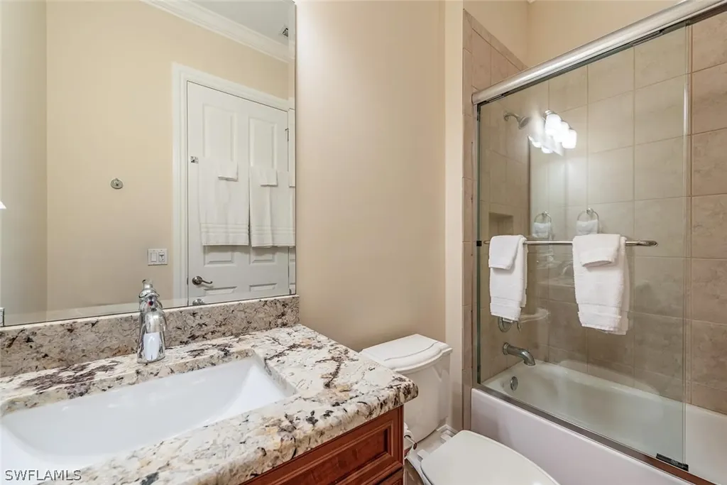 7599 Moorgate Point Way Naples FL 34113
