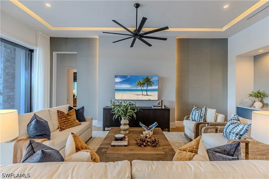 6708 Newport Road Naples FL 34109