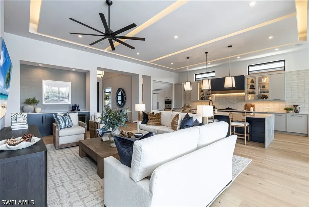 6708 Newport Road Naples FL 34109
