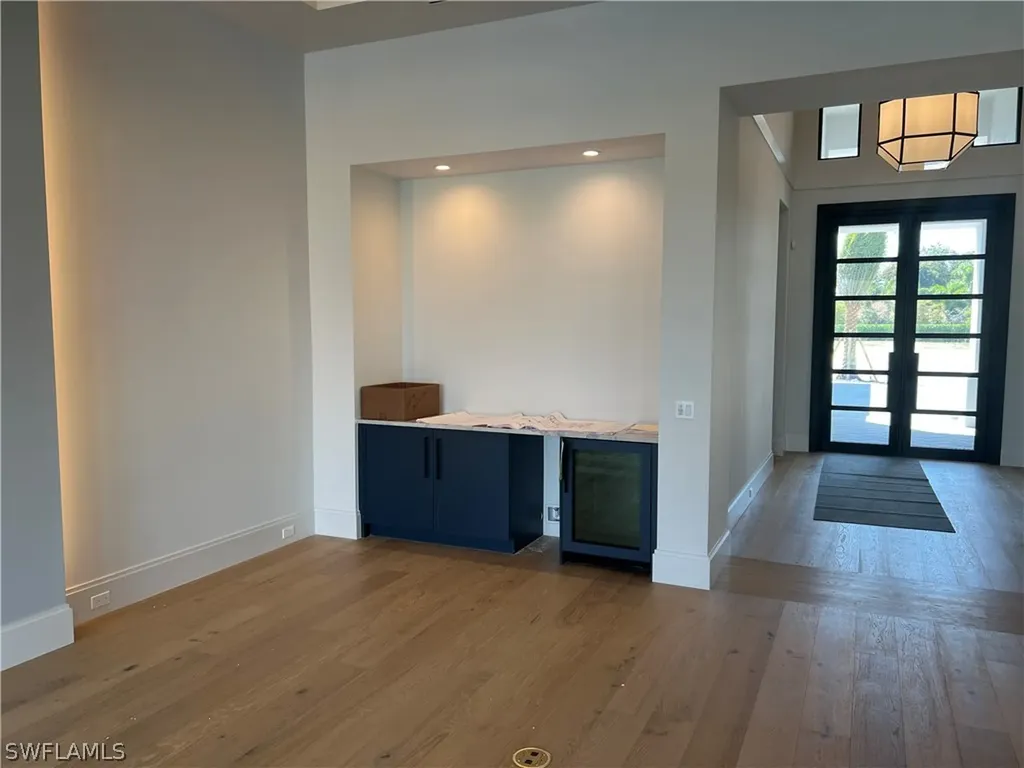 6708 Newport Road Naples FL 34109