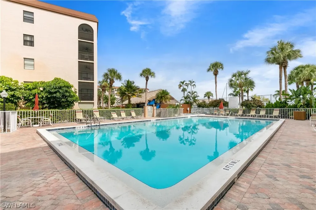 1024 Anglers Cove Marco Island FL 34145