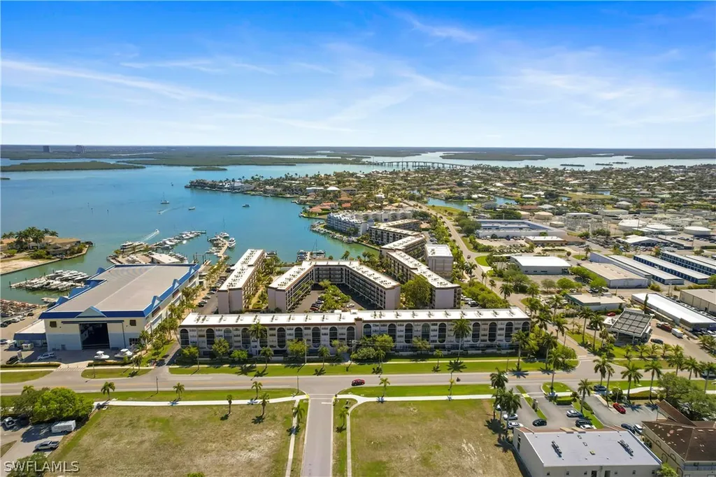 1024 Anglers Cove Marco Island FL 34145