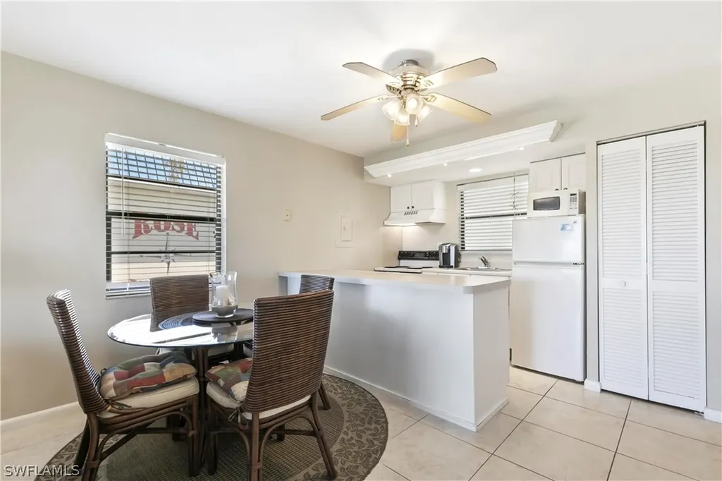 1024 Anglers Cove Marco Island FL 34145