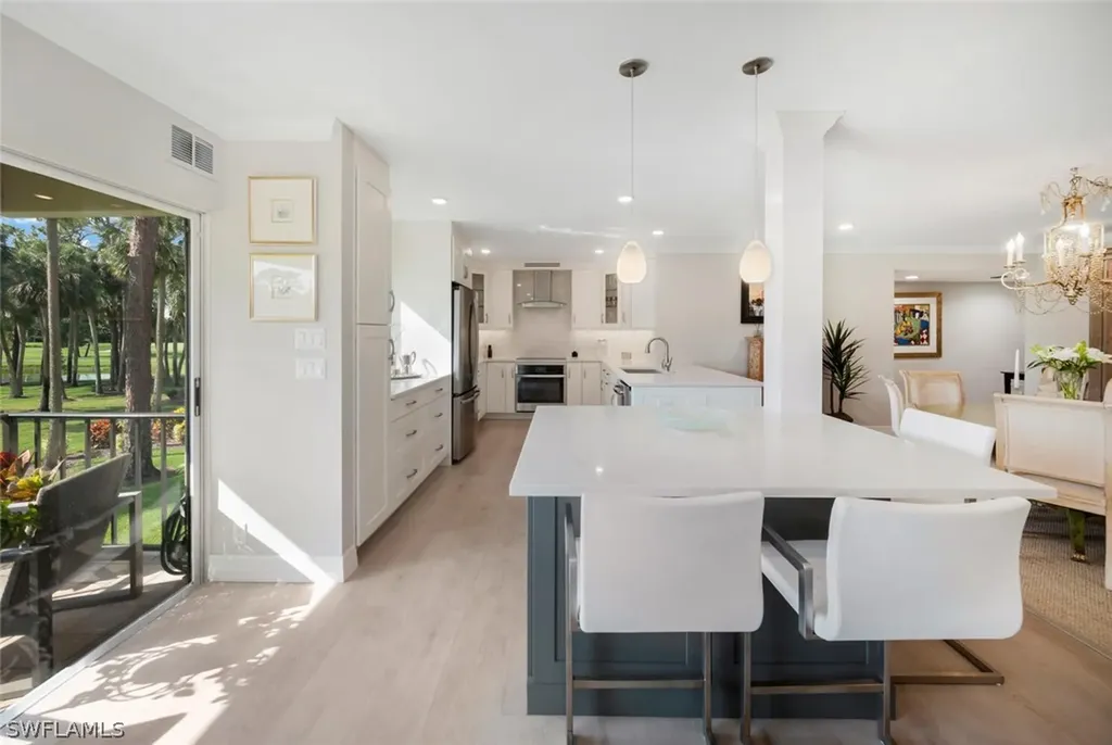 105 Clubhouse Lane Naples FL 34105