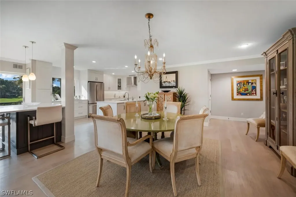 105 Clubhouse Lane Naples FL 34105