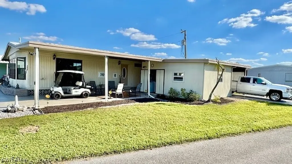 5502 Harbor Lane North Fort Myers FL 33917