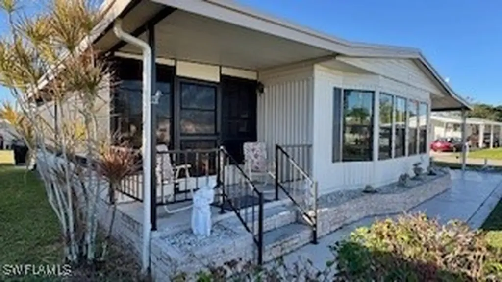 5502 Harbor Lane North Fort Myers FL 33917