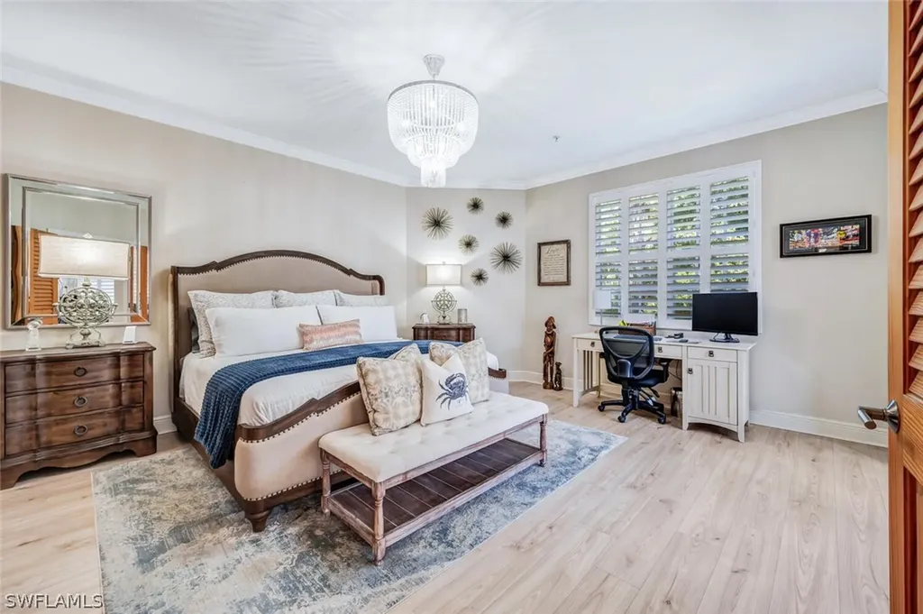 4853 Hampshire Court Naples FL 34112