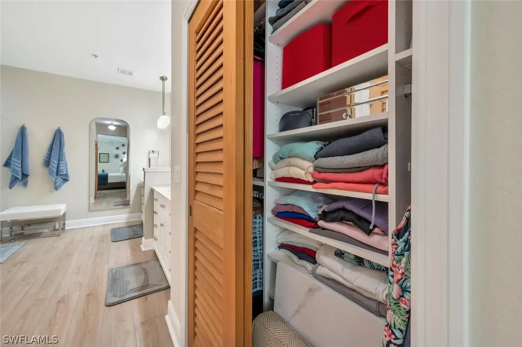 4853 Hampshire Court Naples FL 34112