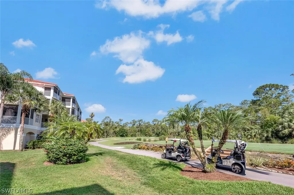 4853 Hampshire Court Naples FL 34112