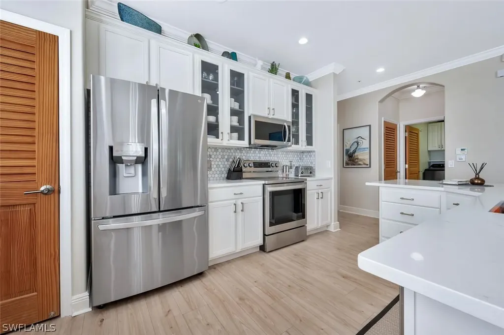 4853 Hampshire Court Naples FL 34112