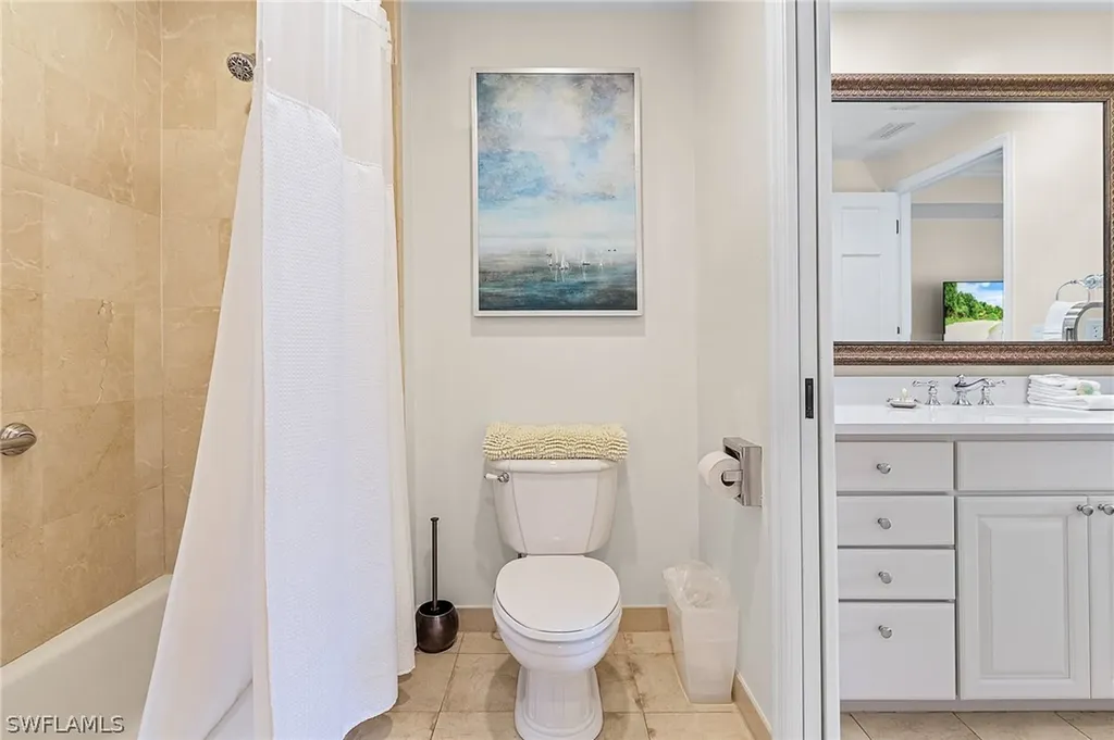 221 9th Street S Naples FL 34102