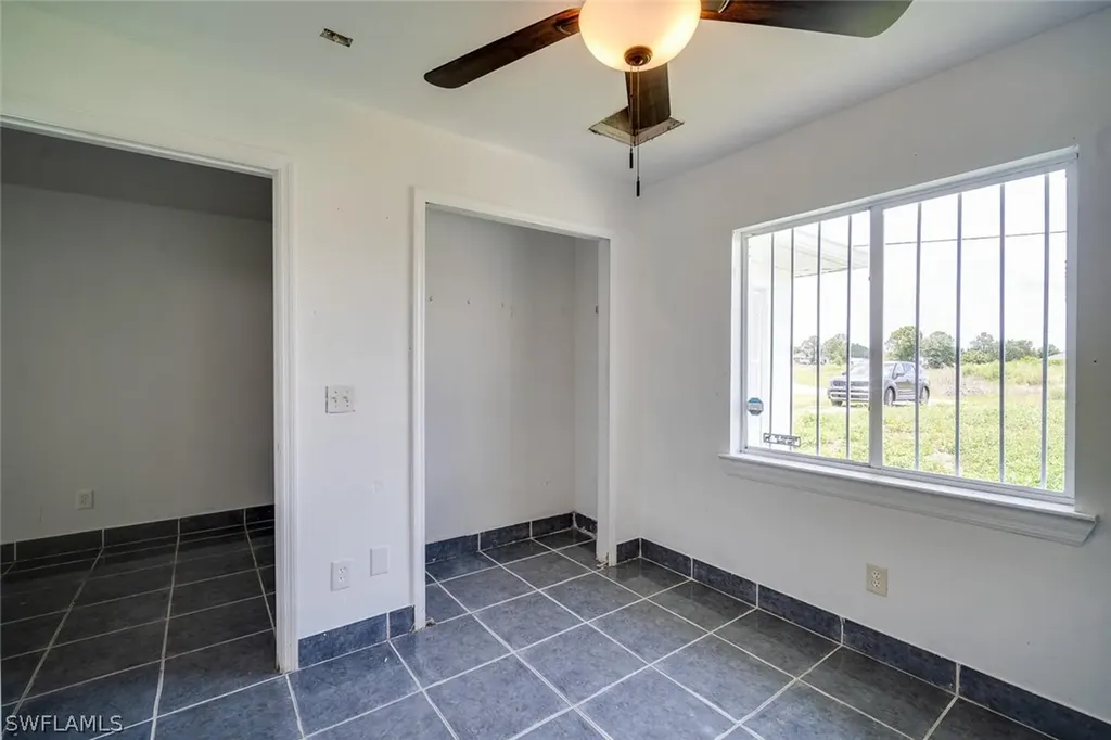 1591 / 1589 Gilbert Avenue S Lehigh Acres FL 33973