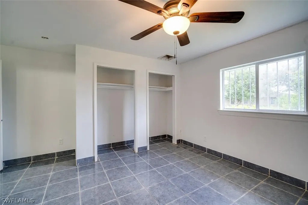 1591 / 1589 Gilbert Avenue S Lehigh Acres FL 33973