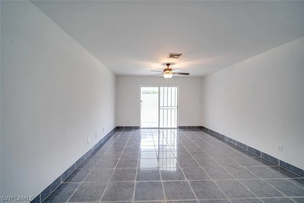 1591 / 1589 Gilbert Avenue S Lehigh Acres FL 33973