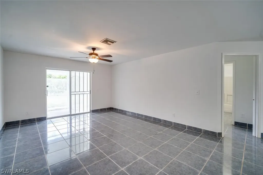 1591 / 1589 Gilbert Avenue S Lehigh Acres FL 33973