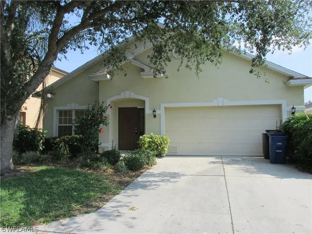 8981 Falcon Pointe Loop Fort Myers FL 33912