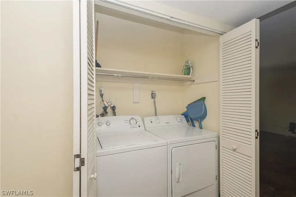 3030 Binnacle Drive Naples FL 34103