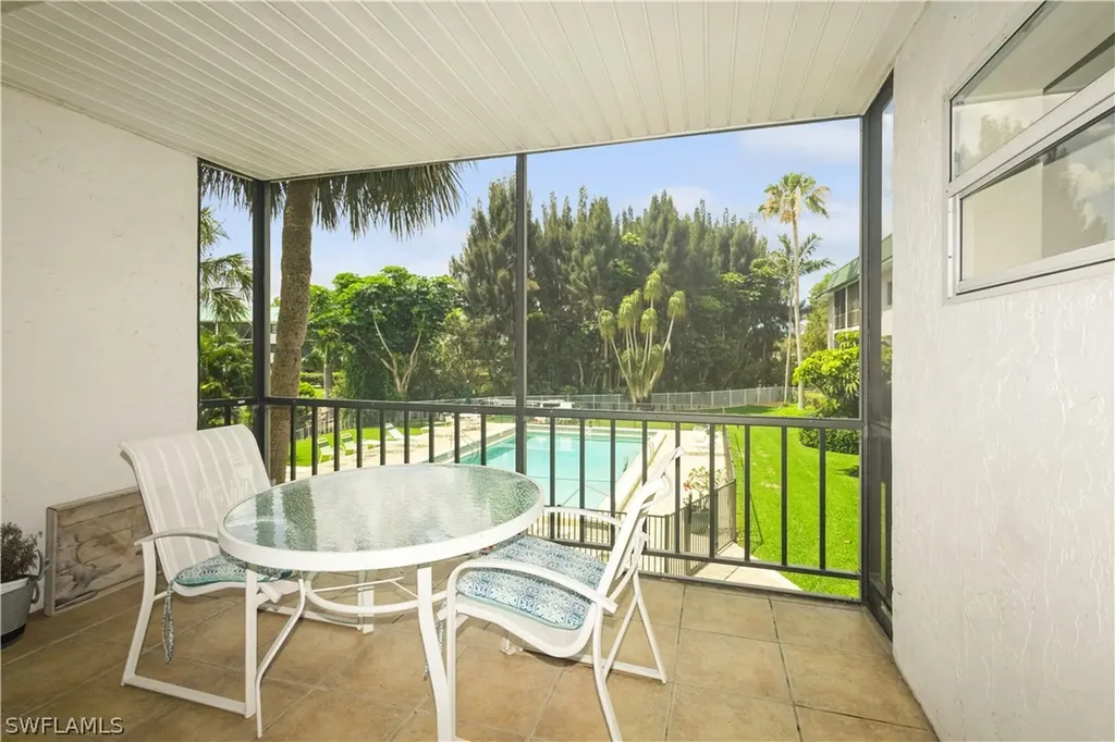 3030 Binnacle Drive Naples FL 34103