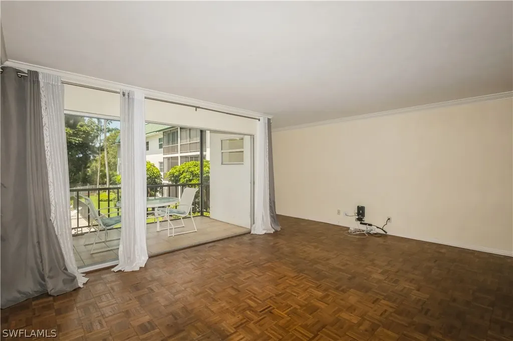 3030 Binnacle Drive Naples FL 34103