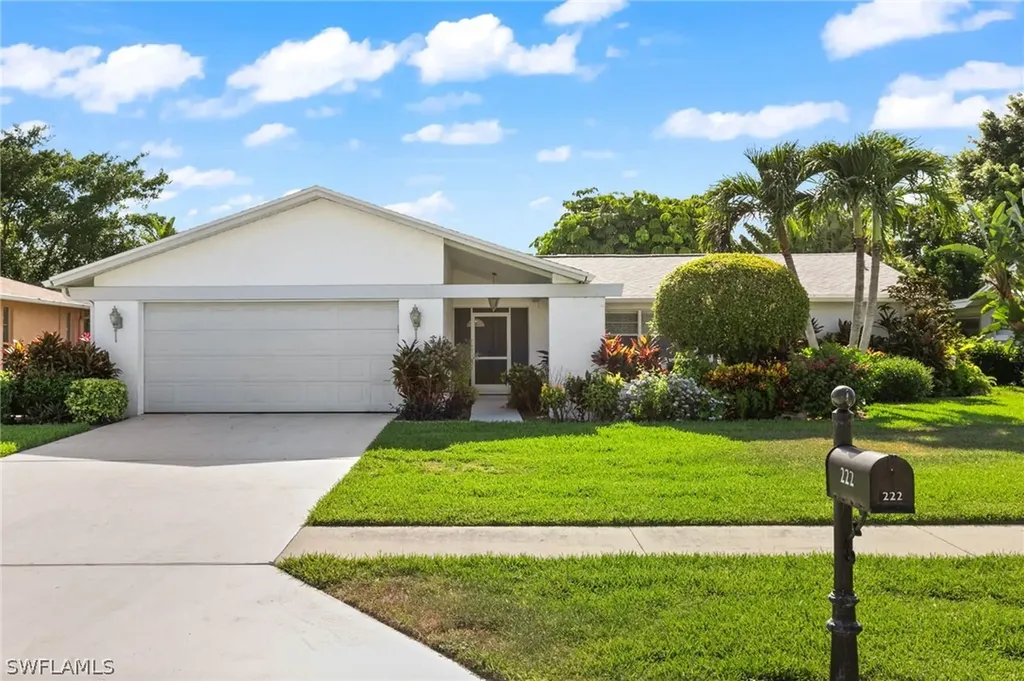 222 Dent Drive Naples FL 34112