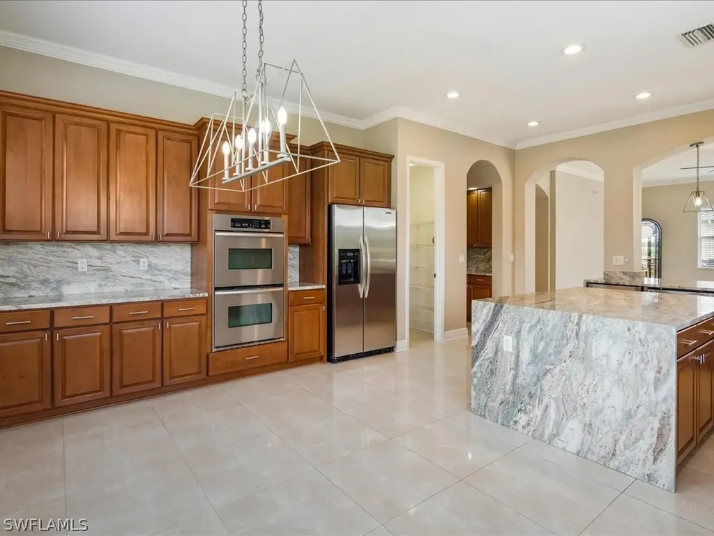1996 Jacklin Court Naples FL 34120
