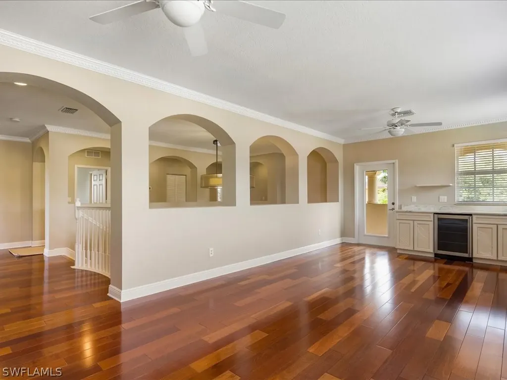1996 Jacklin Court Naples FL 34120