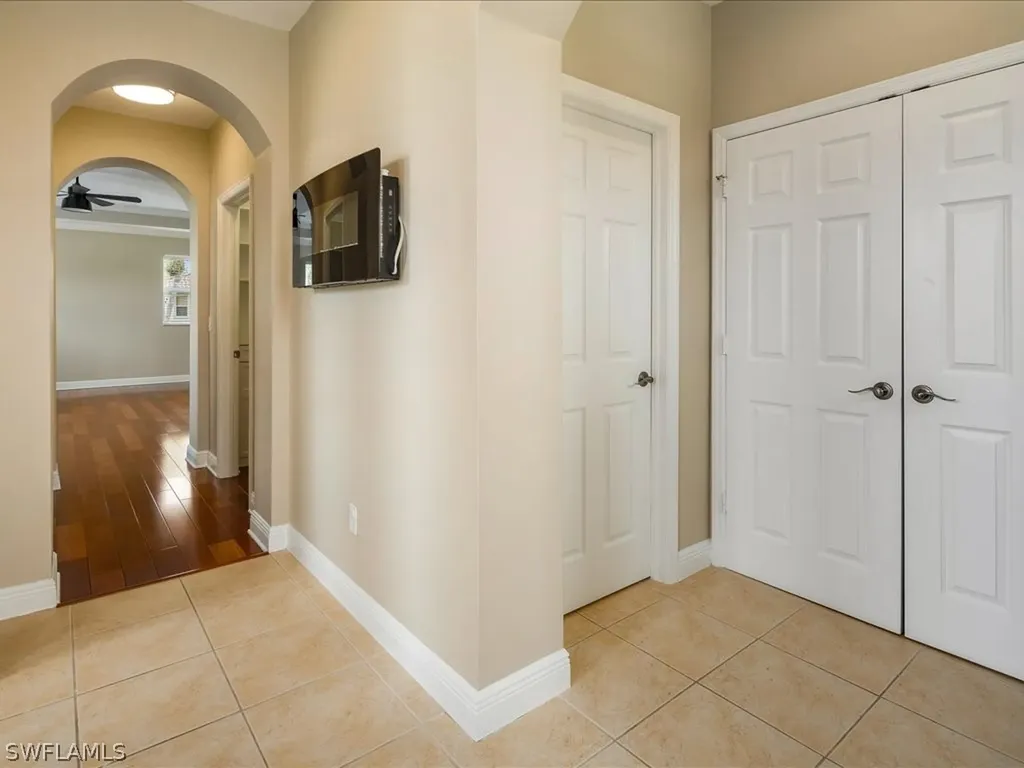 1996 Jacklin Court Naples FL 34120