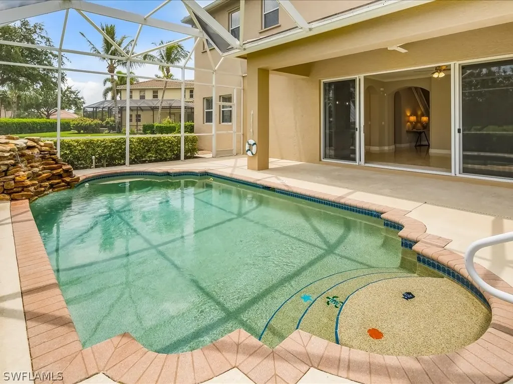 1996 Jacklin Court Naples FL 34120
