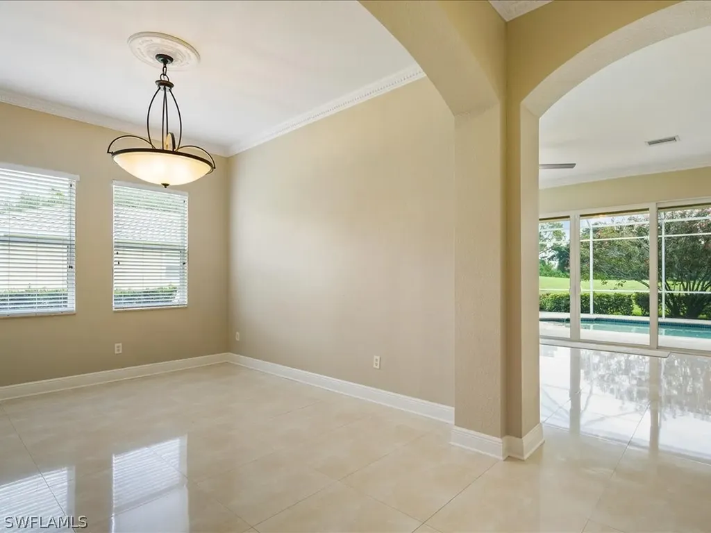 1996 Jacklin Court Naples FL 34120