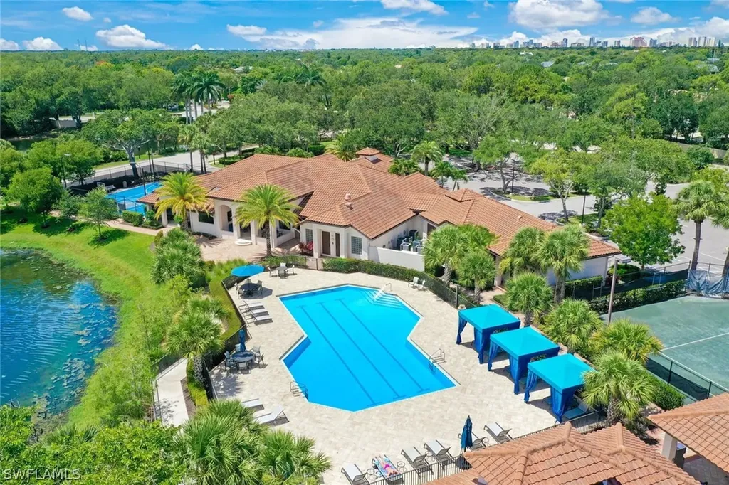 7681 Santa Margherita Way Naples FL 34109