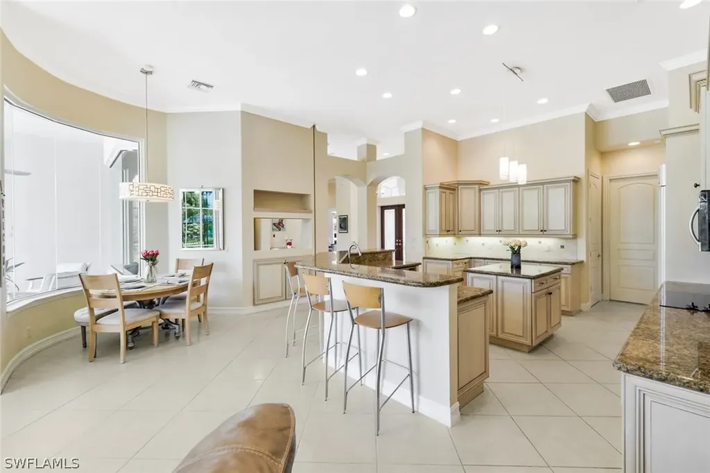 7681 Santa Margherita Way Naples FL 34109