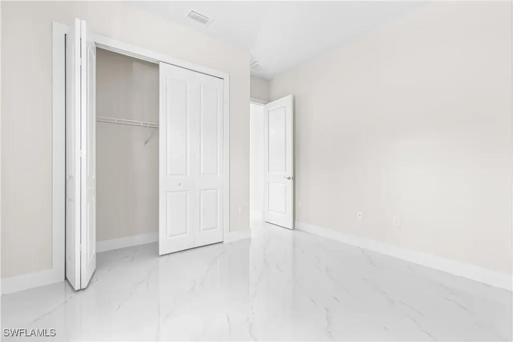 3690 41st Avenue NE Naples FL 34120