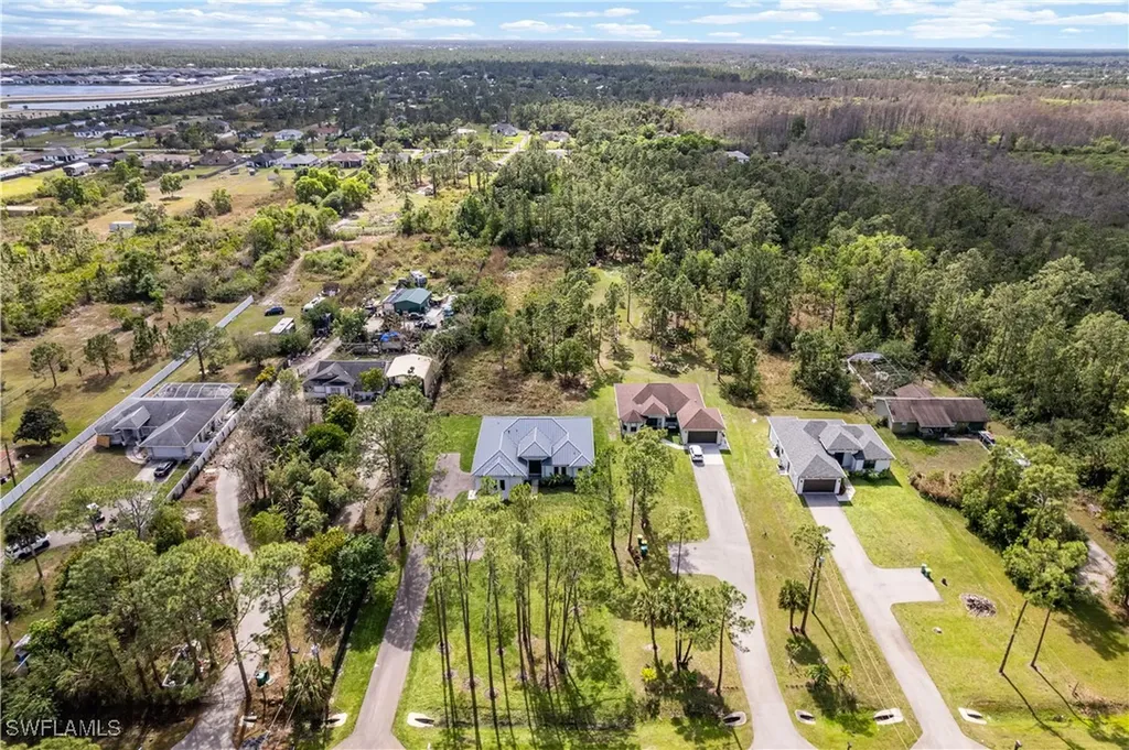 3690 41st Avenue NE Naples FL 34120