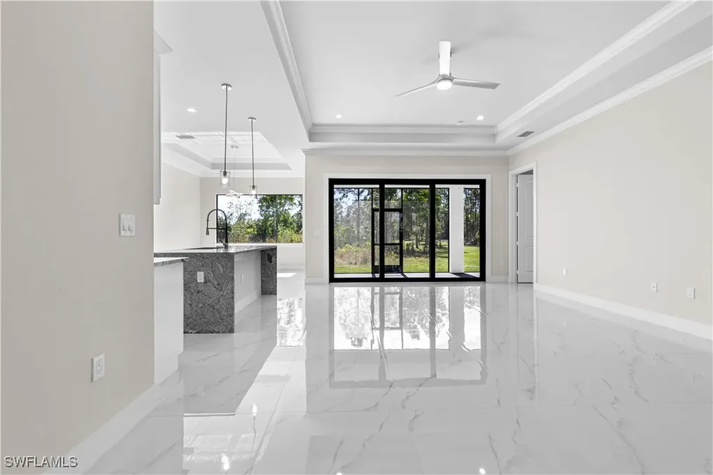 3690 41st Avenue NE Naples FL 34120