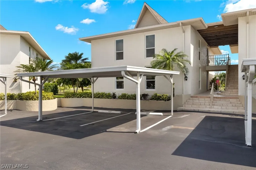 103 Georgetown Boulevard Naples FL 34112